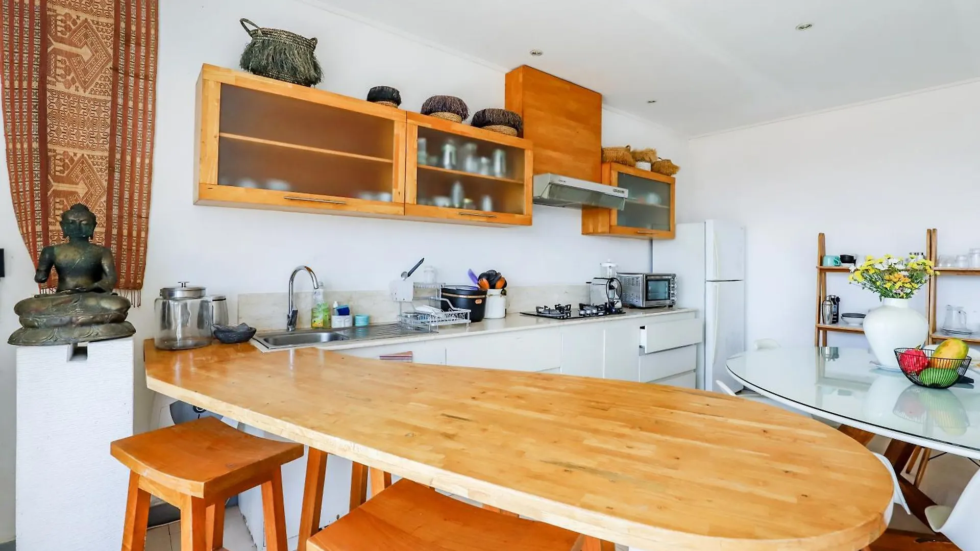 Canggu Art Loft - Luxury Stay With Berawa View 2Bdr Guest house