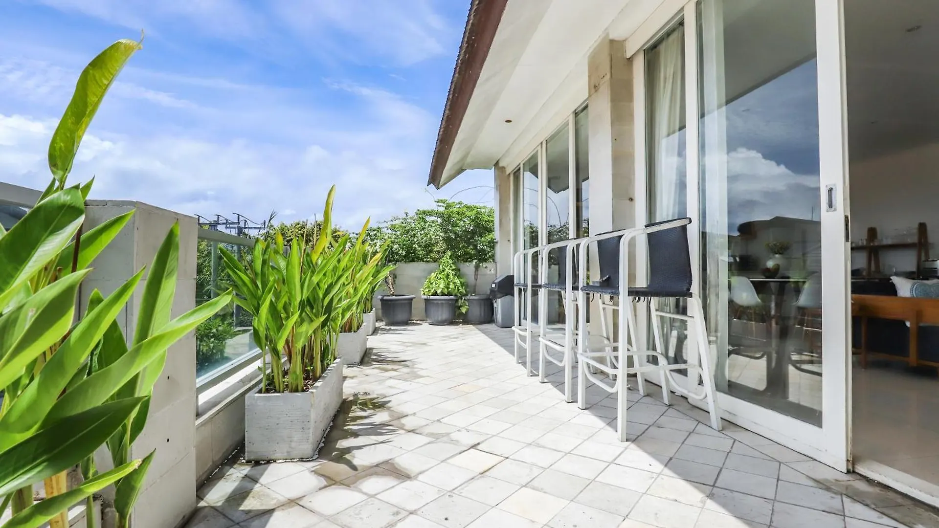 Canggu Art Loft - Luxury Stay With Berawa View 2Bdr Indonesia