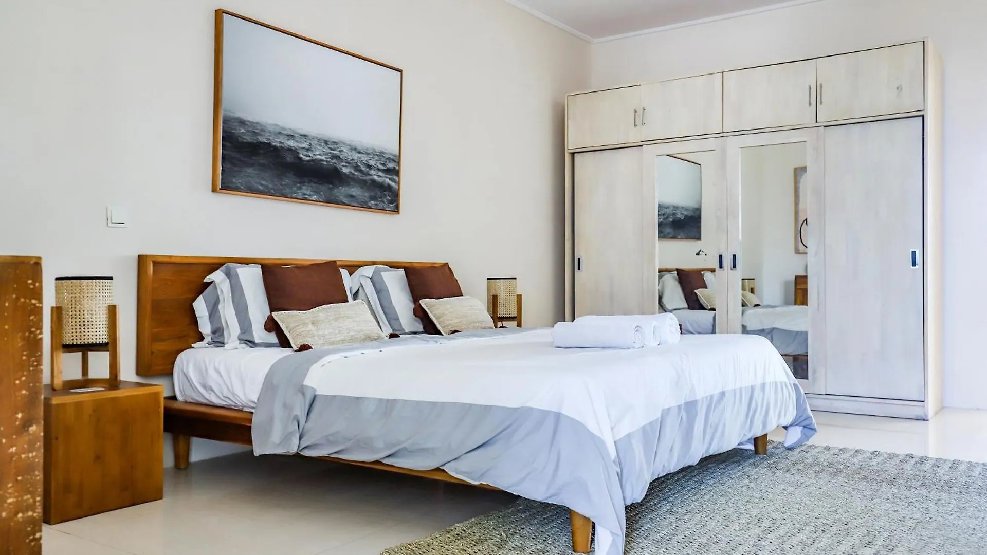 Canggu Art Loft - Luxury Stay With Berawa View 2Bdr Guest house